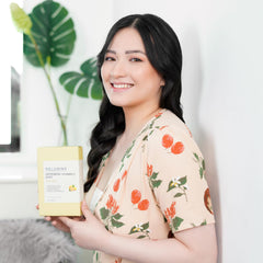 Relumins Vitamin C Shots lemon taste sip shows on-the-go vitality and refreshment.