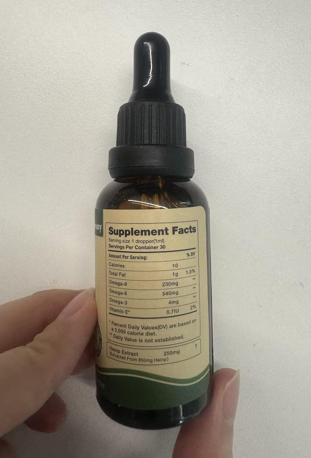 RiRywony Health 3 Pack Oil Drops glass prep showing easy integration