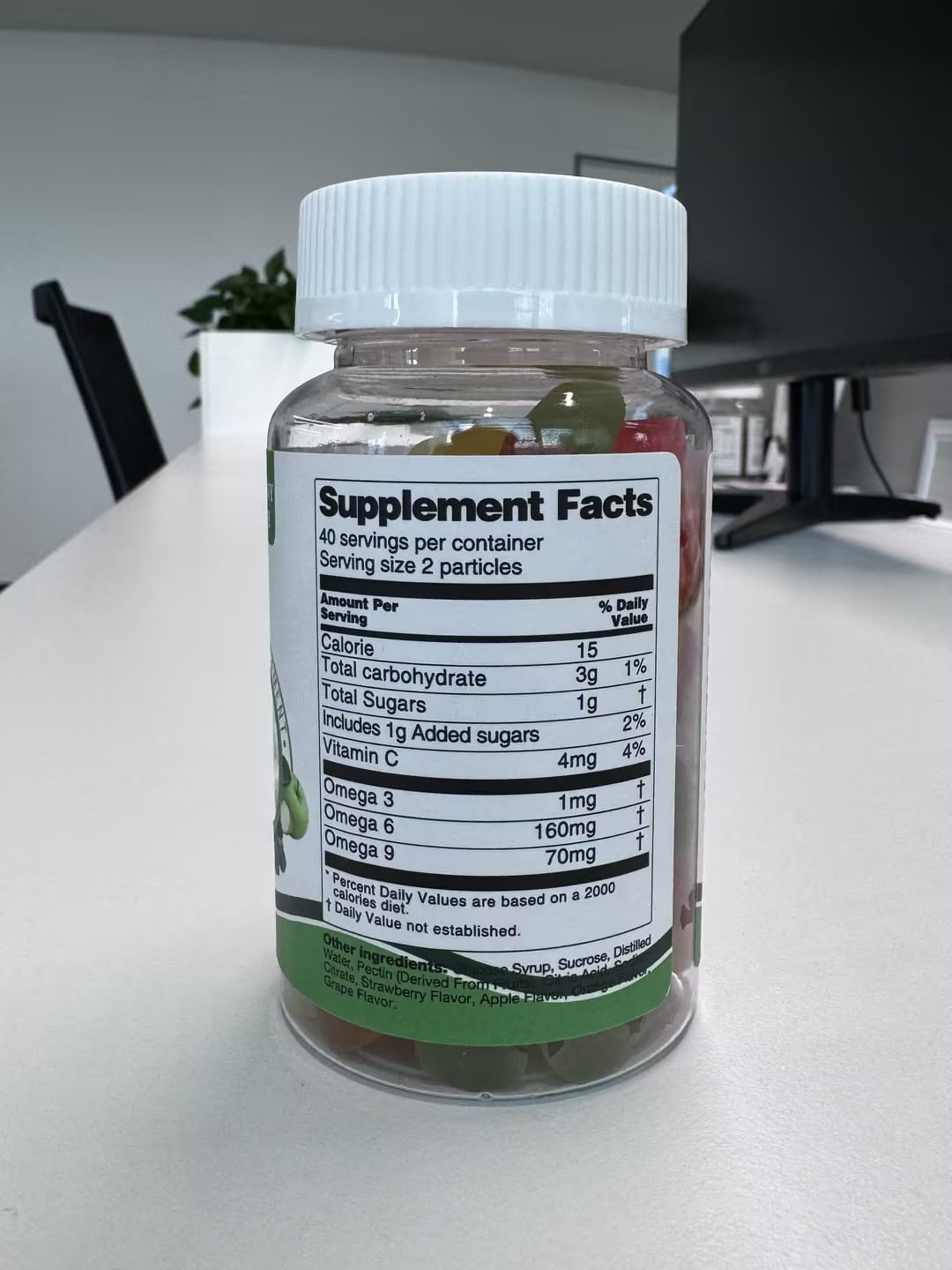RiRywony Health Omega Gummies serving on a kitchen counter supports daily routine.