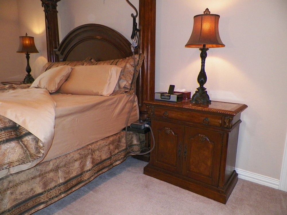 Roscoe CPAP Holder fits on most nightstands without bed changes