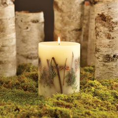 Rosy Rings Forest Round Candle closeup reveals natural wax texture and botanicals.