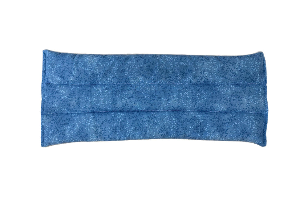 SacksyThyme heating pad neck angle highlighting compact design.