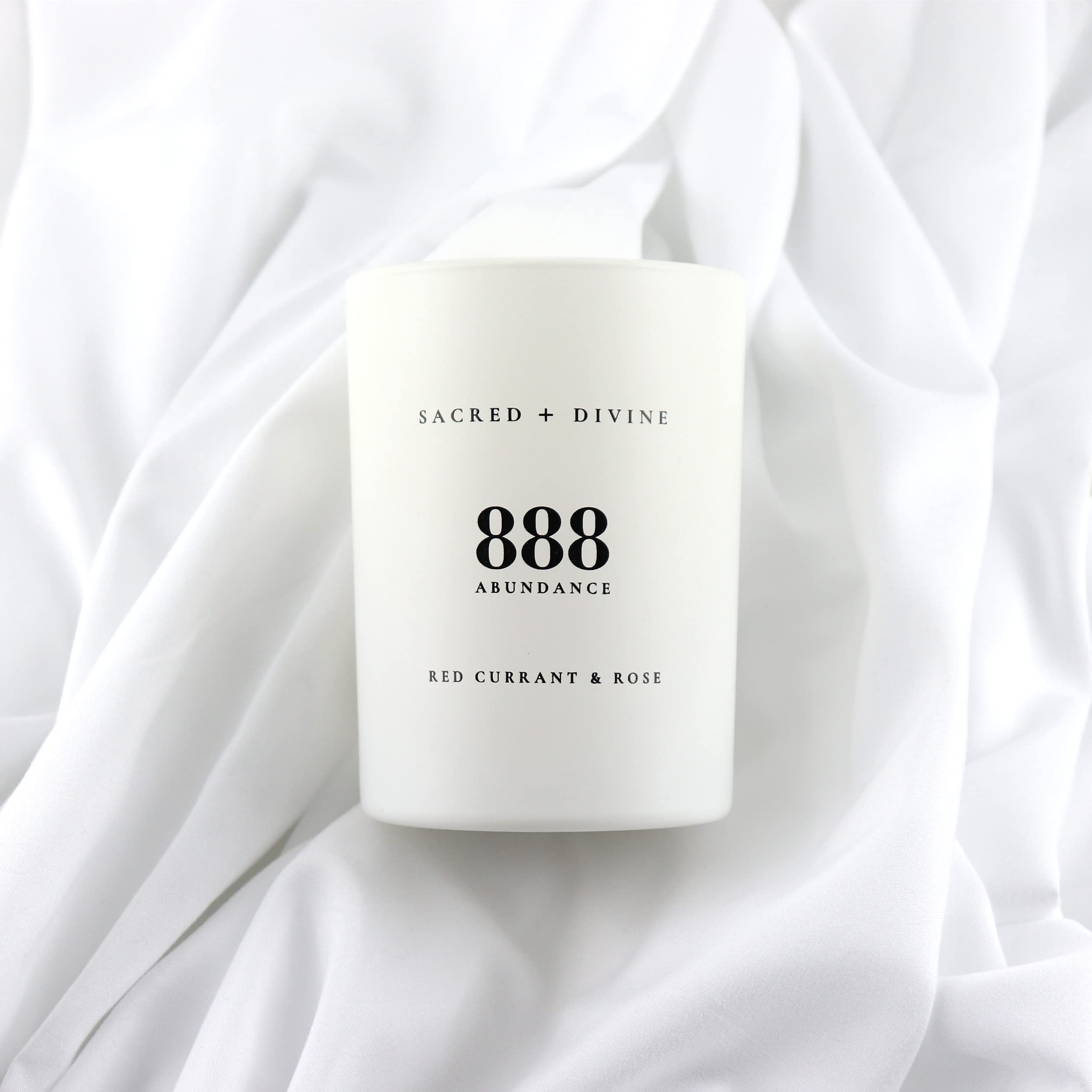 80-hour burn time provides extended ambiance for mindfulness sessions.