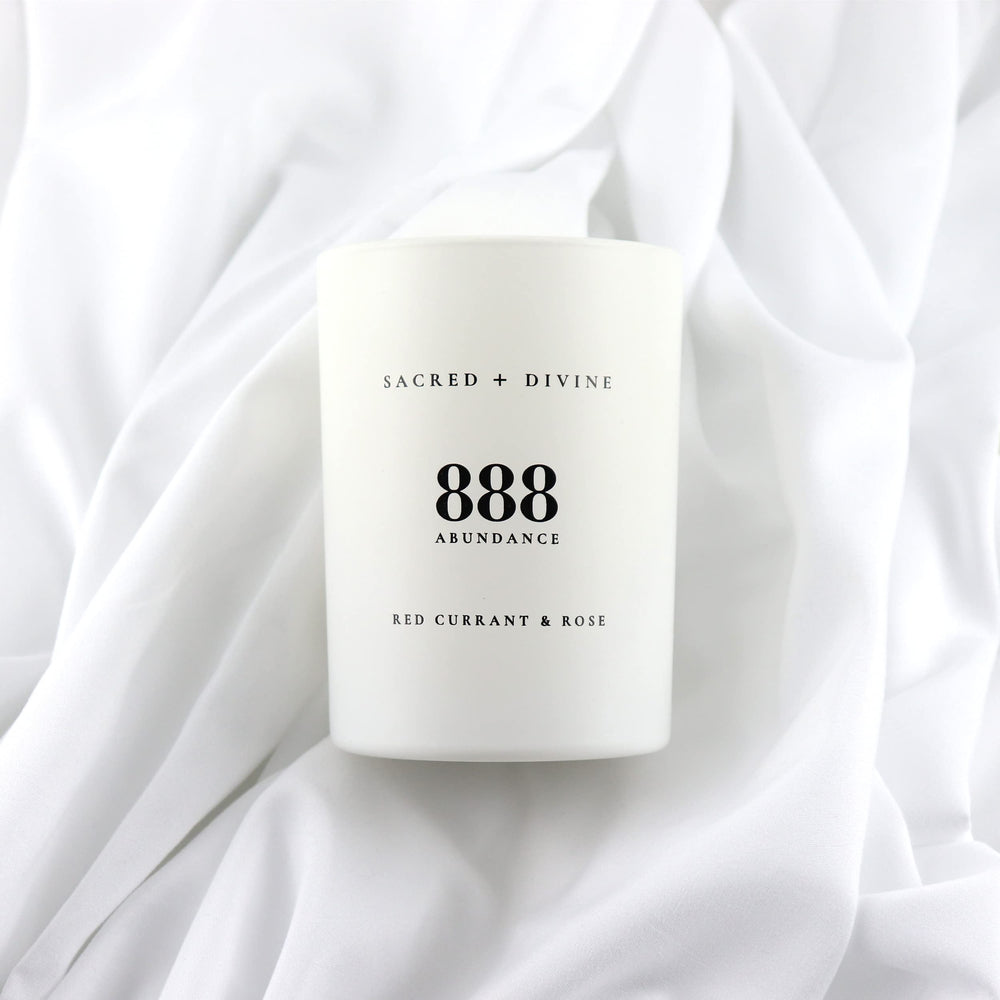 80-hour burn time provides extended ambiance for mindfulness sessions.