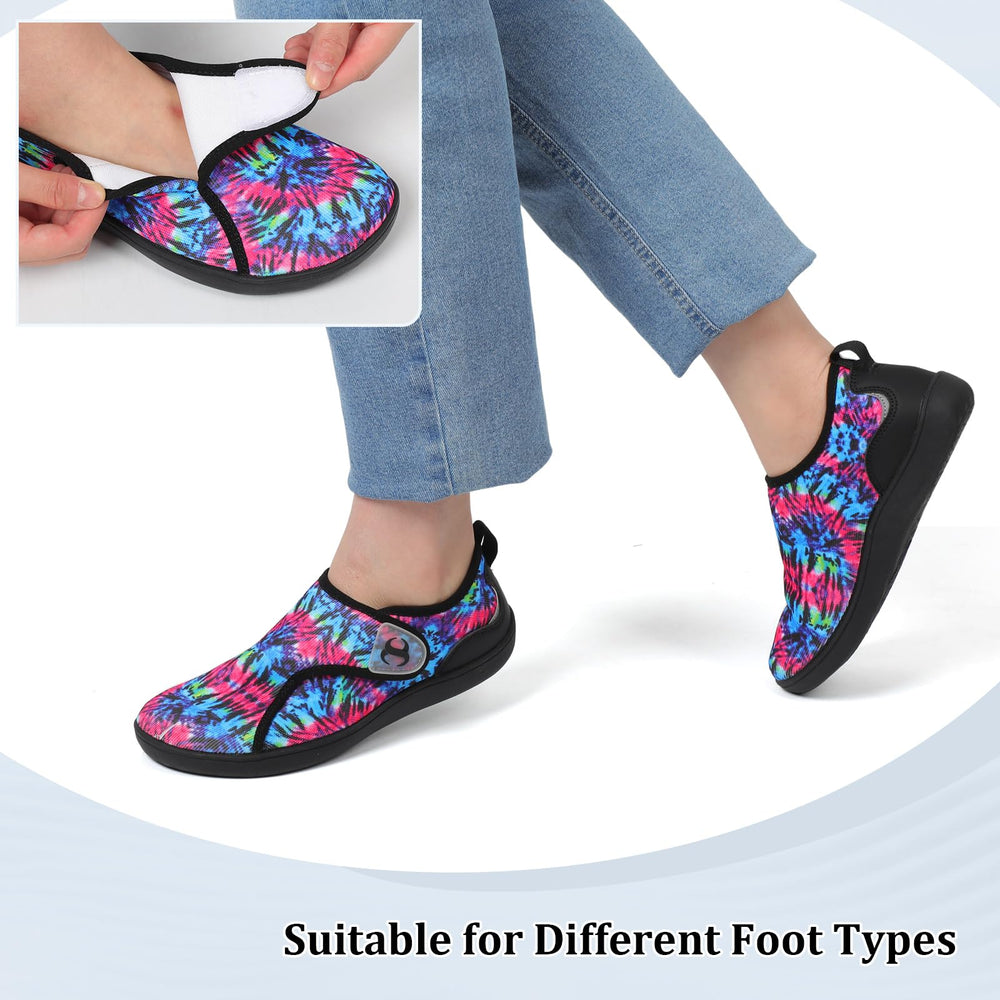 SCURTAIN zero-drop grounding sole to enhance foot contact and balance.