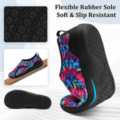 SCURTAIN lightweight knit upper for breathable, cool comfort.