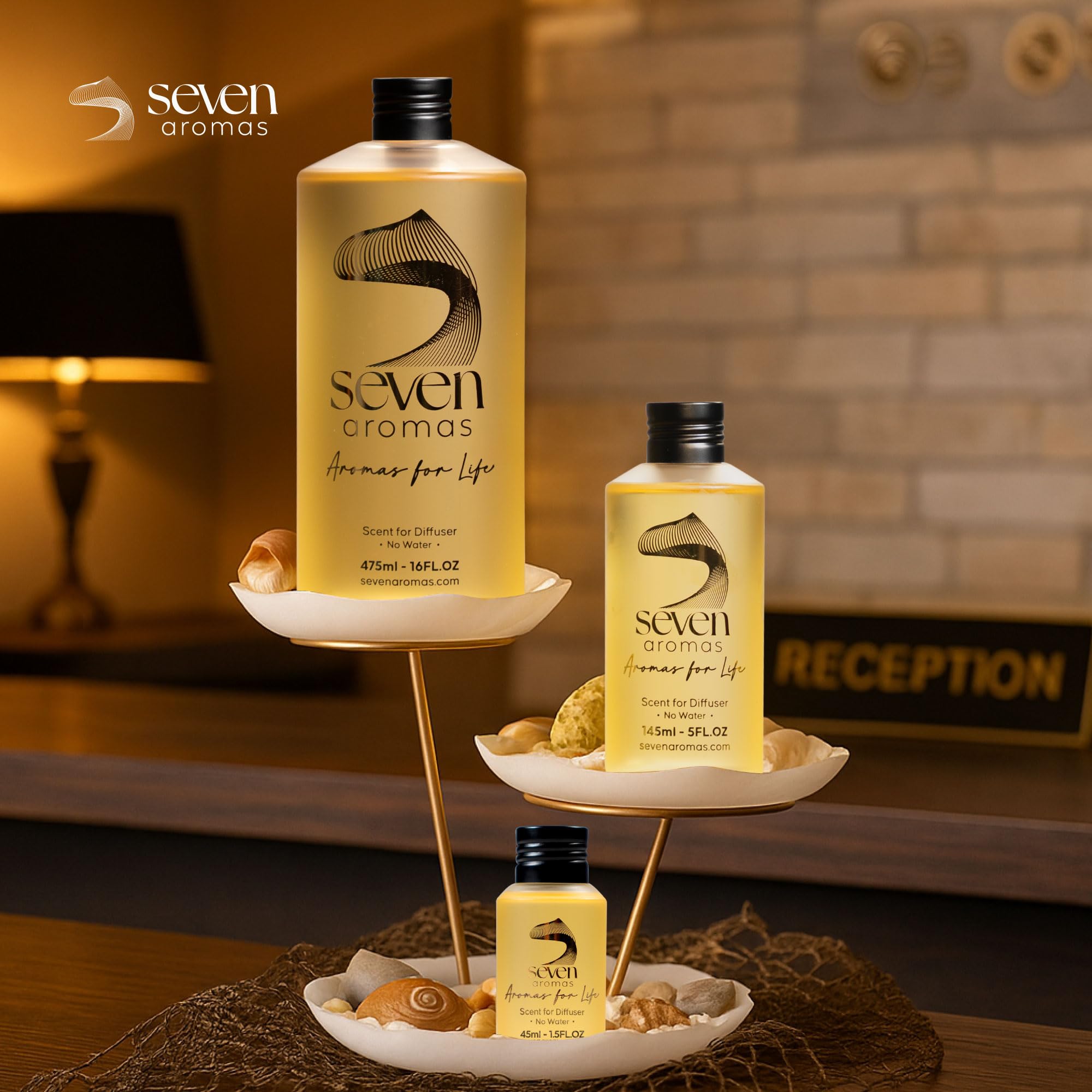 SevenAromas floral heart conveys balanced sophistication with green nuances for interiors.