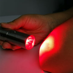 SHINE high-power 660nm LED therapy array delivers targeted warmth