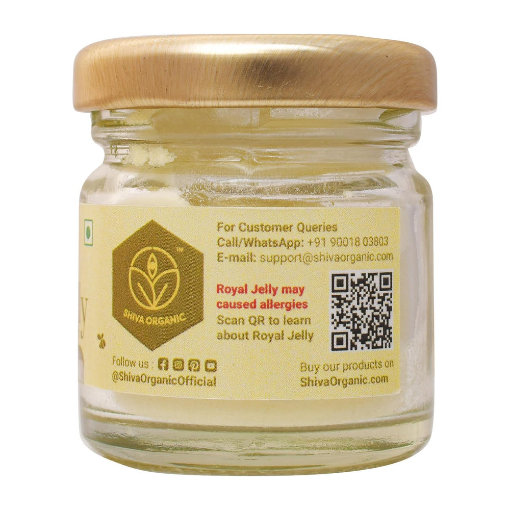 Shiva Organic Royal Jelly Powder freeze-dried process preserving potency and freshness.