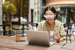SHUFFLE LIFE light therapy glasses set to 30 minutes for longer routines