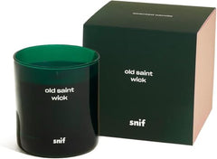 Notes of fir, pine, sandalwood and apple blossom in Snif Old Saint Wick fragrance