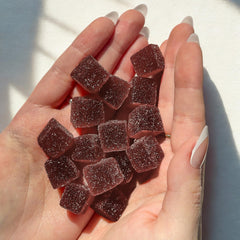 Snoozy Bedtime Buddy raspberry flavor appeals to adults seeking a tasty bedtime routine