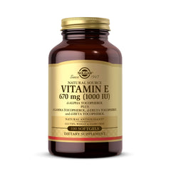 Solgar Vitamin E 670 mg softgels bottle front supports antioxidant protection for daily wellness