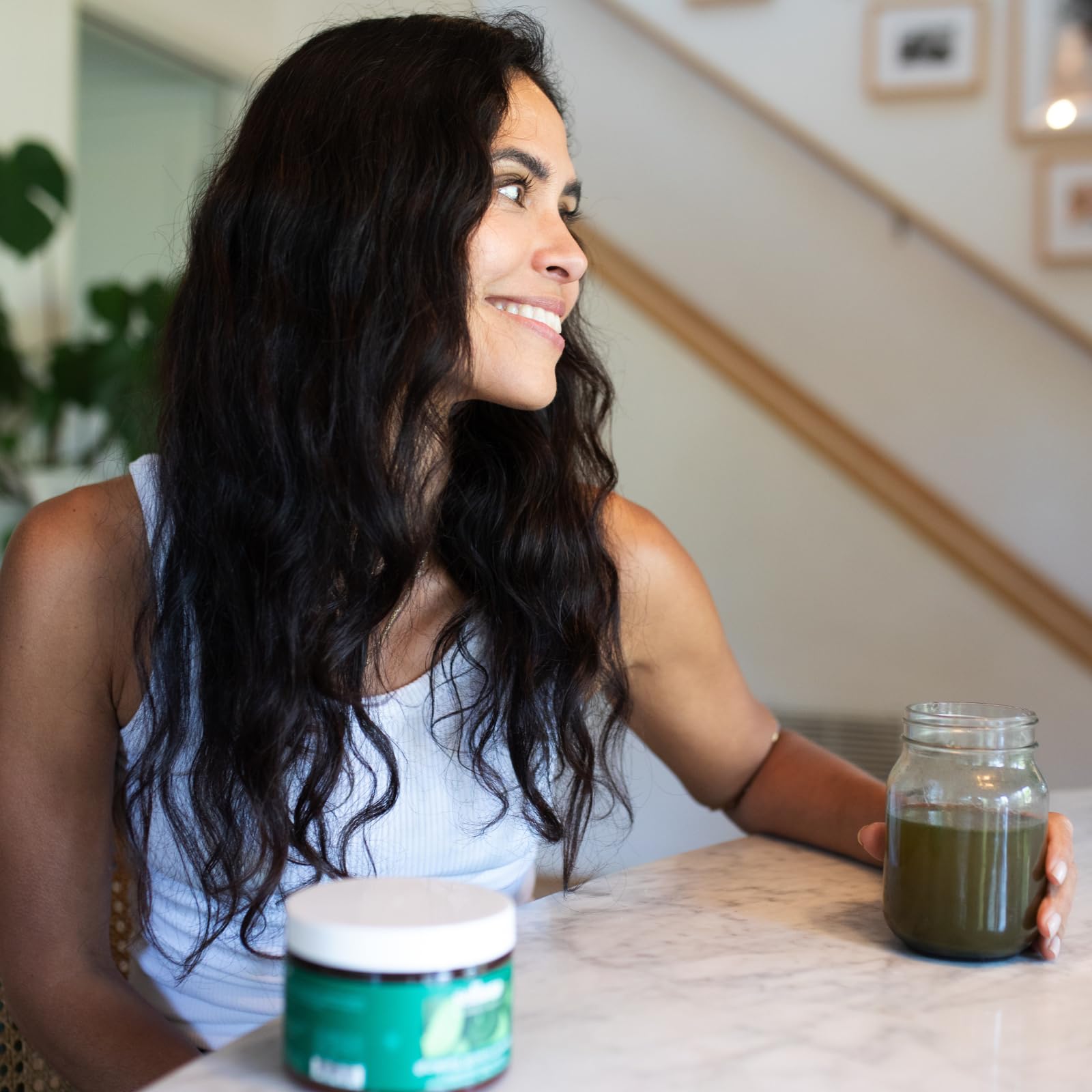 Solluna Greens Moringa bottle showcasing alkalizing greens for balanced energy.