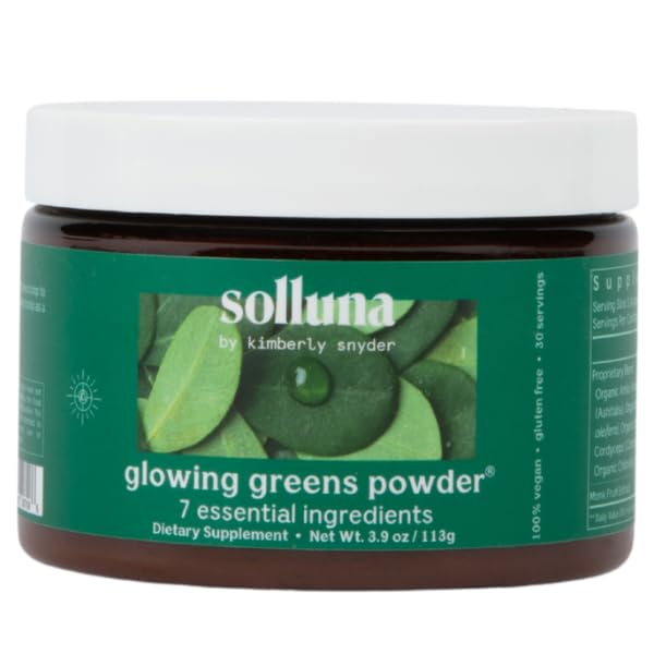 Solluna Greens Spirulina bottle highlighting a nutrient-dense daily energy blend.