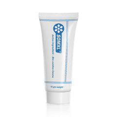 SOMXL wart removal cream being applied smoothly for sensitive areas.