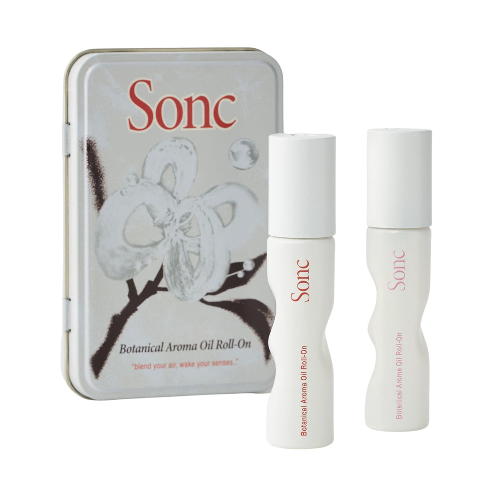 Sonc Botanical Aroma Oil Roll-On Oohlala bottle for citrus-herbal mood lift.