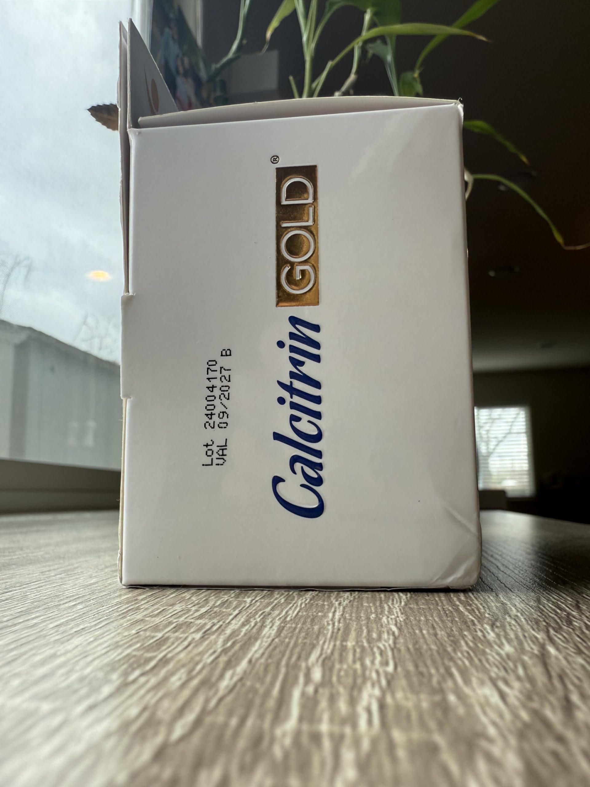 Calcitrin Gold ingredient-panel reveals minerals for bone density support