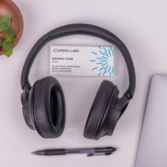 Speed Labs gum supports focus during late-night driving.