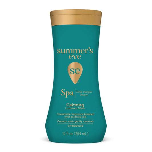 Cap close-up on Summer's Eve Spa Daily Intimate Wash for easy reseal