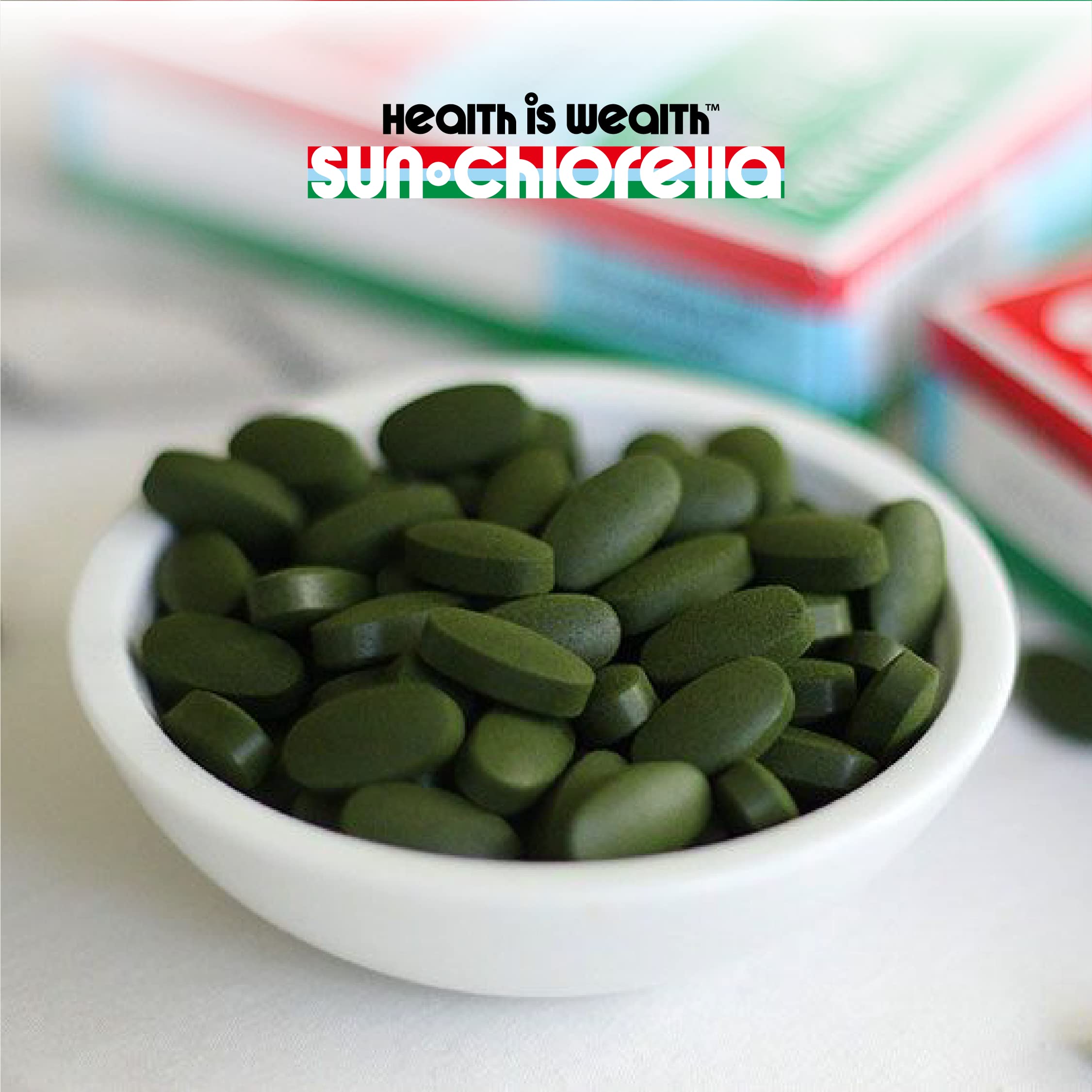 Sun Chlorella non-GMO and gluten-free seal on packaging.