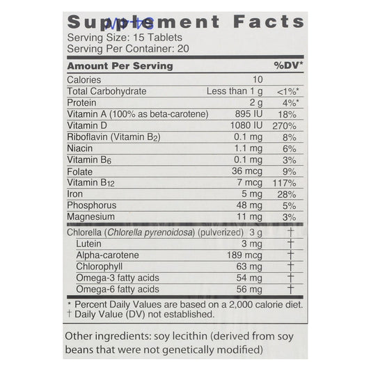 Sun Chlorella bottle and packaging highlight gluten-free, non-GMO, vitamin-enriched chlorella for daily wellness.