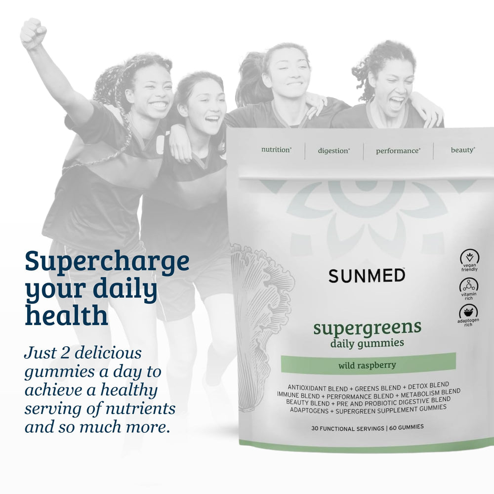 SUNMED Supergreens gummies with wild raspberry flavor invite daily wellness rituals.