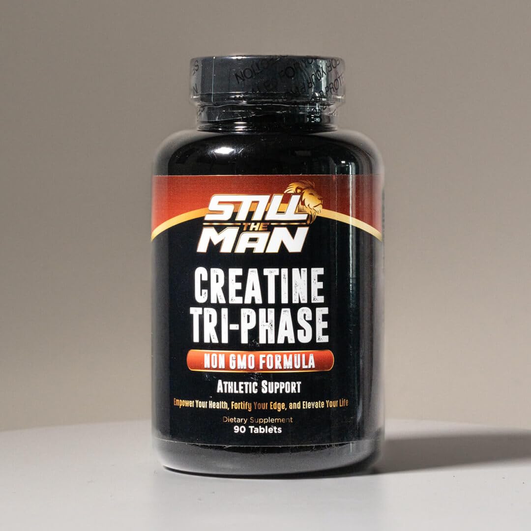 Super Premium Tri-Phase Creatine capsules with labeled servings imply easy dosing.
