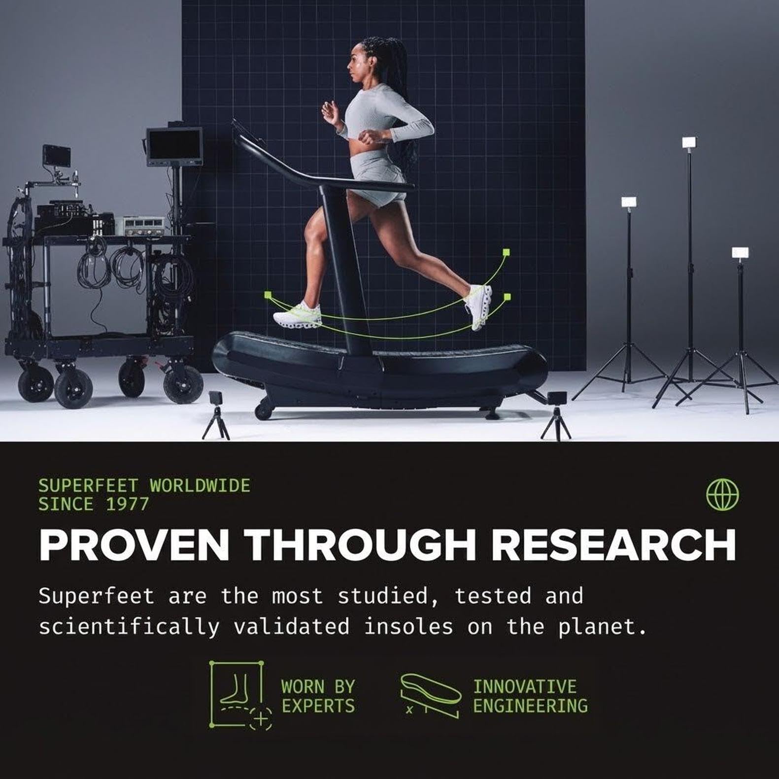 Removable liner-compatible design for versatile shoe fit during workouts