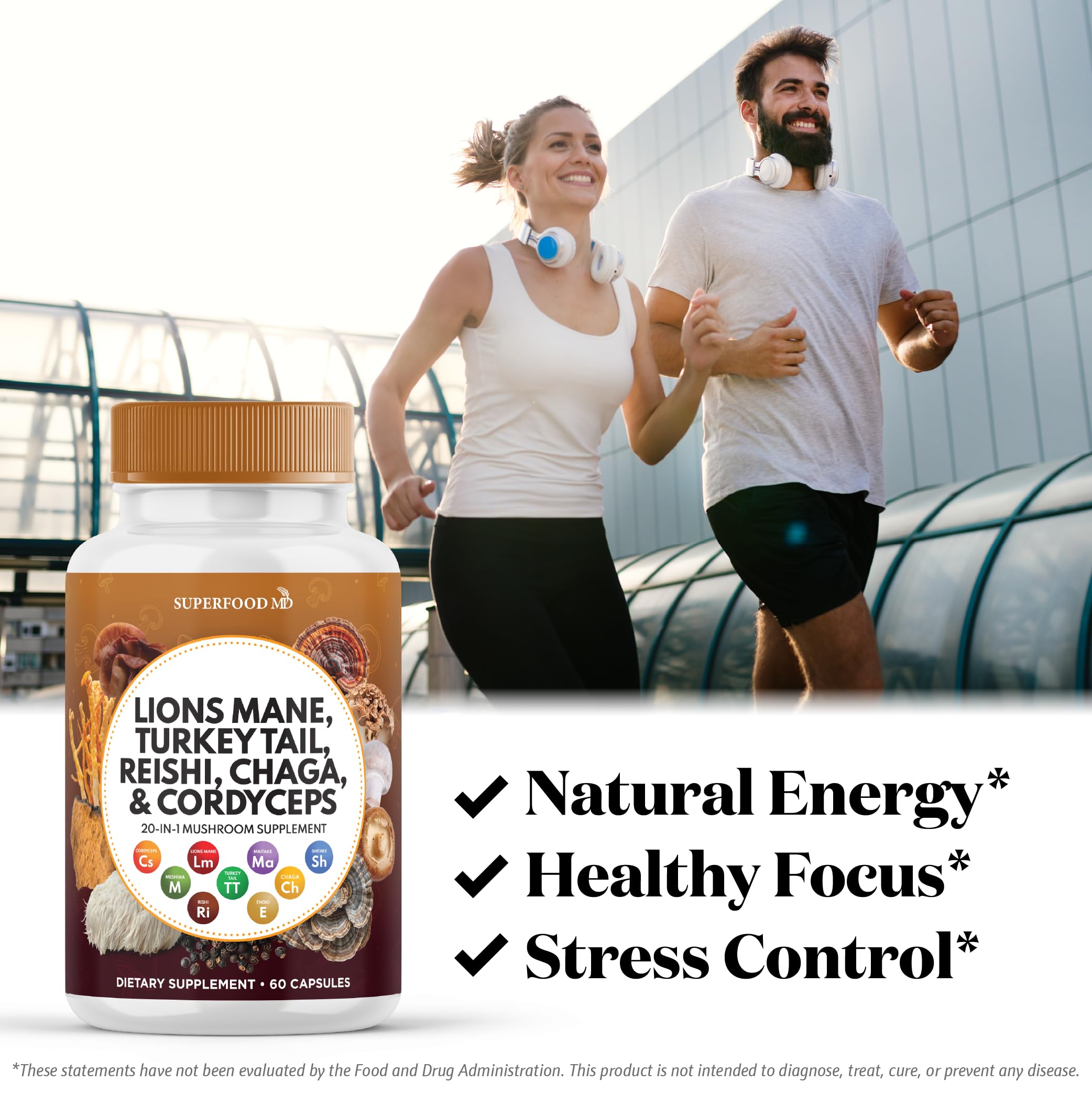 Superfood MD Reishi Cordyceps Chaga capsules on label