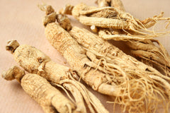 Superior Ginseng Siberian Ginseng Root Extract label confirms non-GMO and gluten-free ingredients.