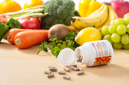 SynB probiotic capsules on a white background, convenient daily supplement.