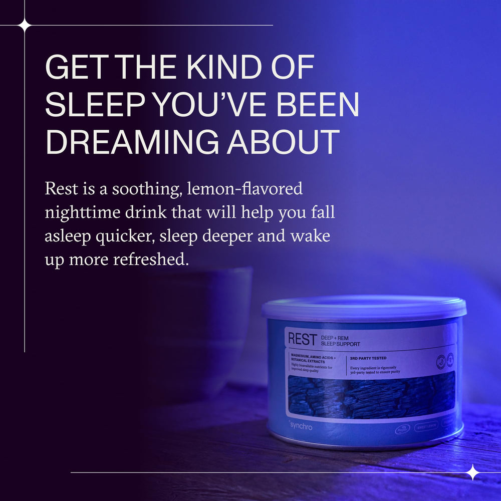 Synchro Rest Sleep powder dissolving in water for a smooth nightly ritual