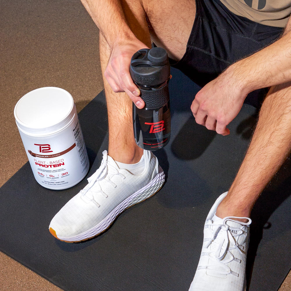 Sustainably sourced pea protein highlight on TB12 packaging.