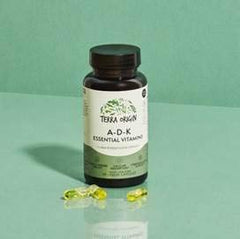 Capsules side view highlights compact, easy-to-swallow design.