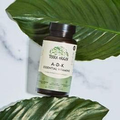 MCT and olive oil blend supports capsule absorption in Terra Origin ADK.