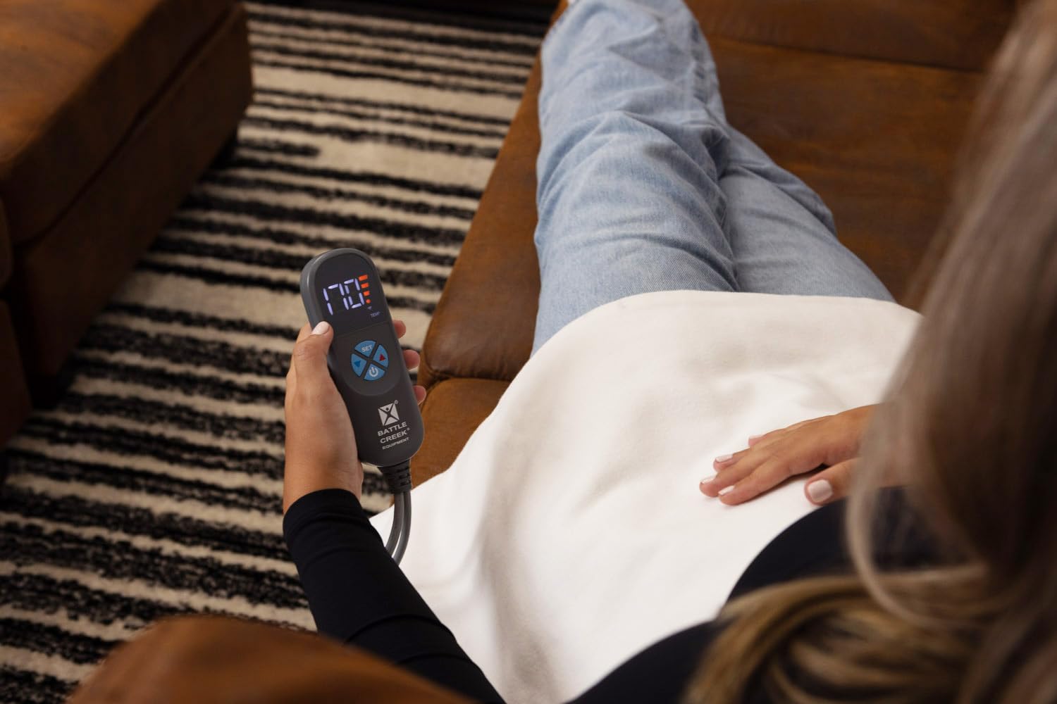 Automatic shutoff provides safe, worry-free heat sessions.