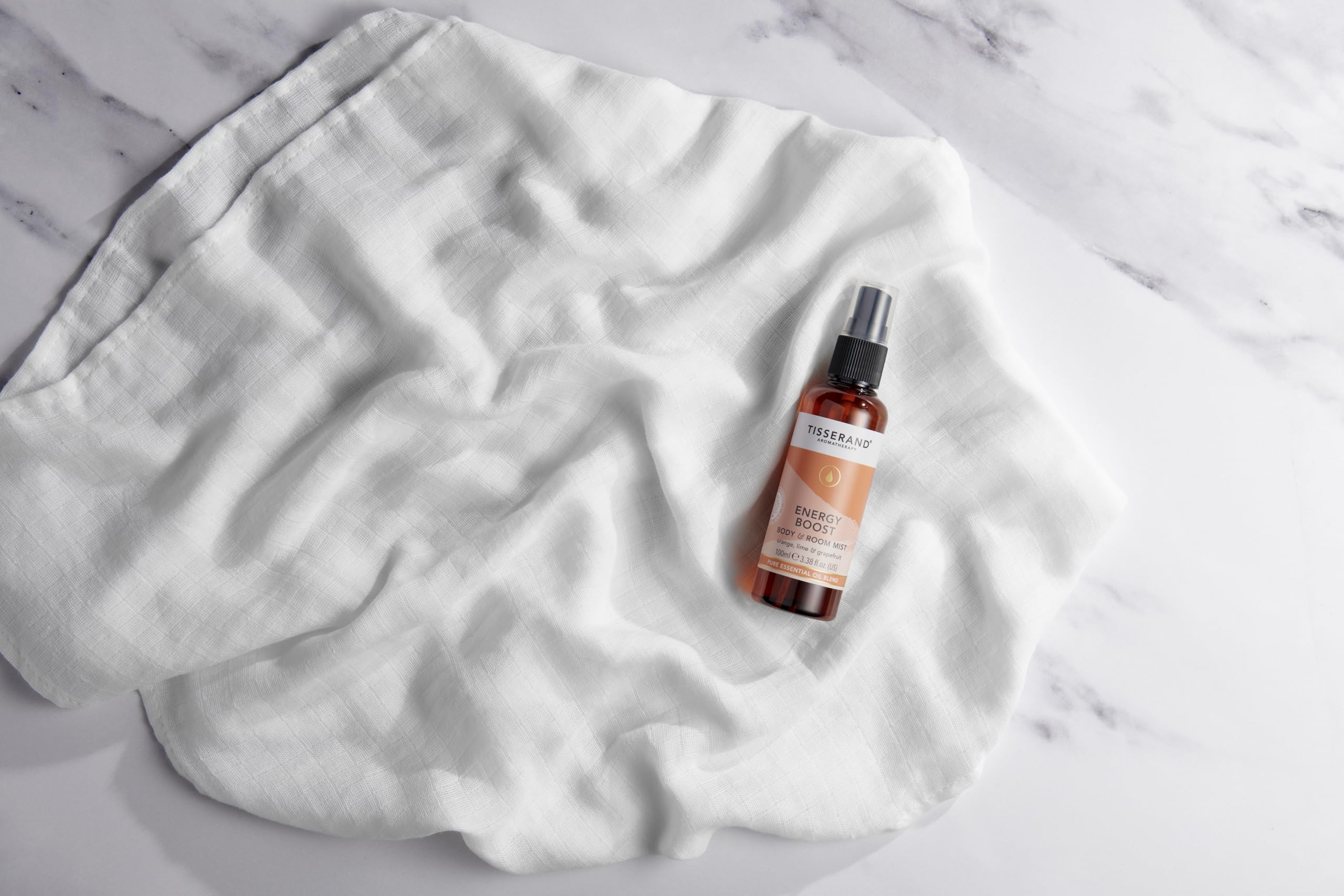 Moodfix Mist in a room creates an uplifting, citrus-driven atmosphere.