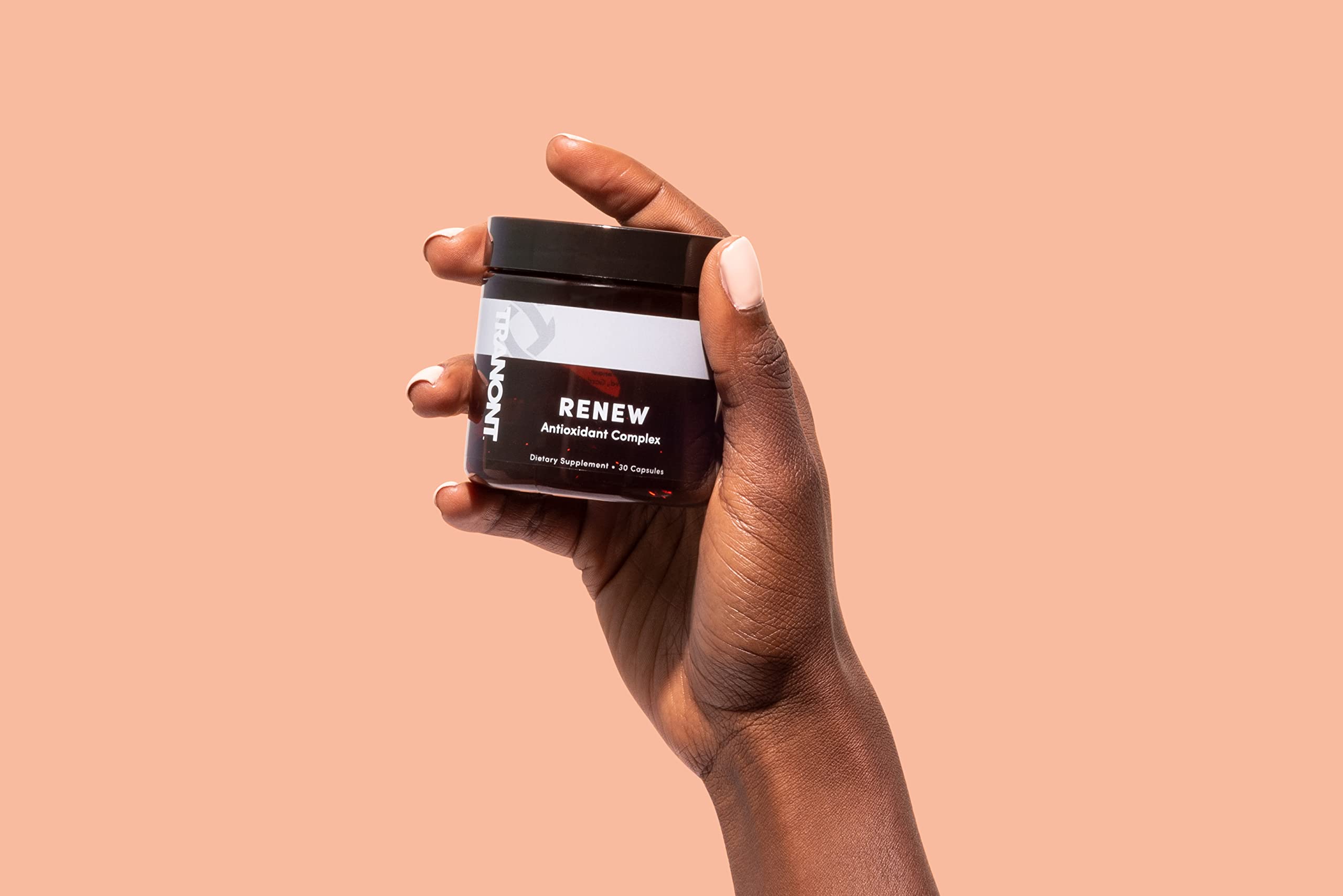 Tranont Renew capsule scene highlights daily convenience.