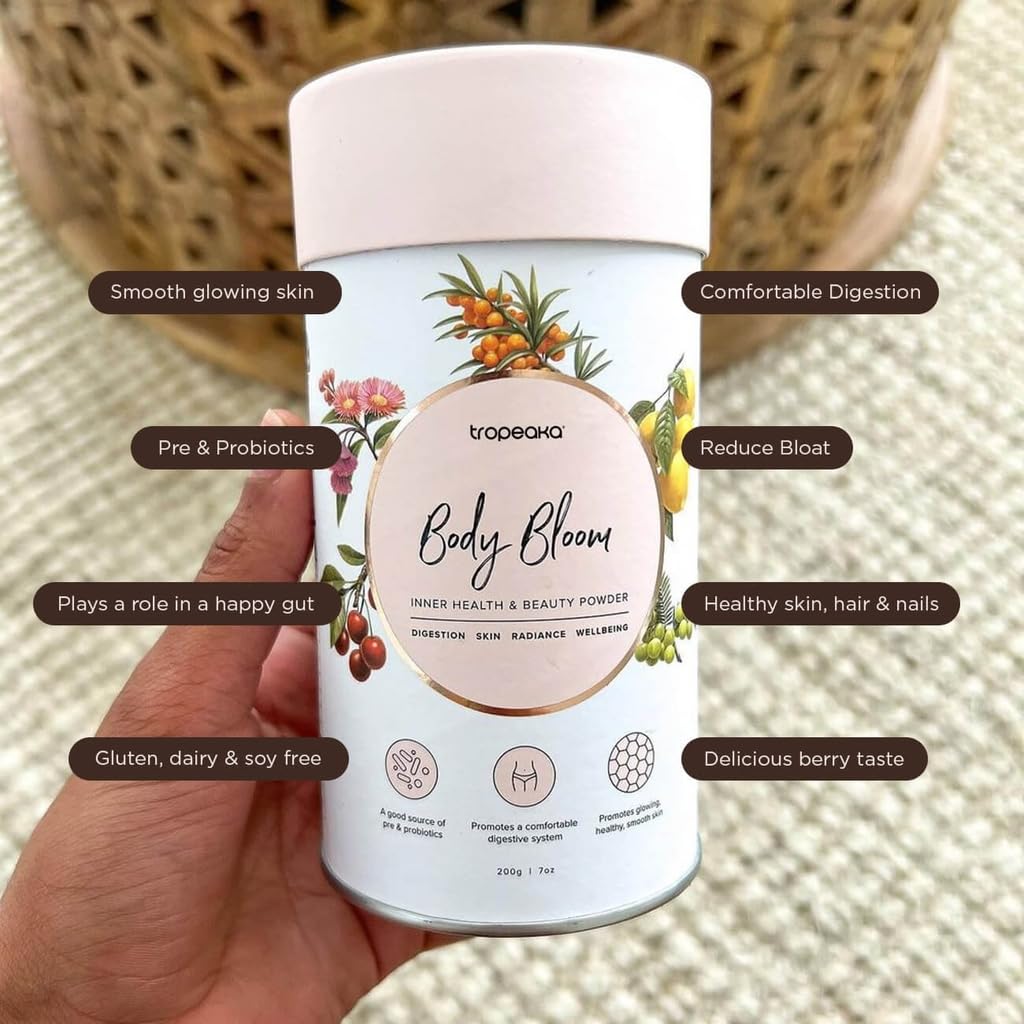 Tropeaka Body Bloom scoop pictured with smoothie for daily nourishment