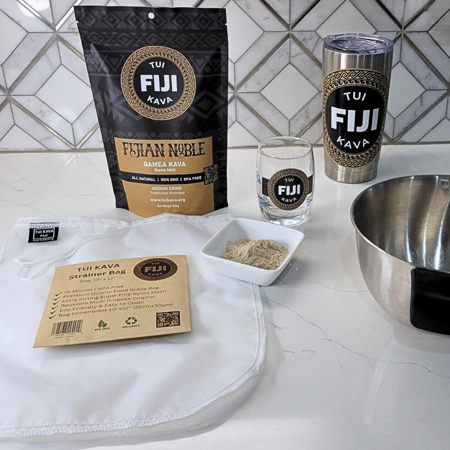 TUI KAVA earthy aroma close-up emphasizes sensory appeal.