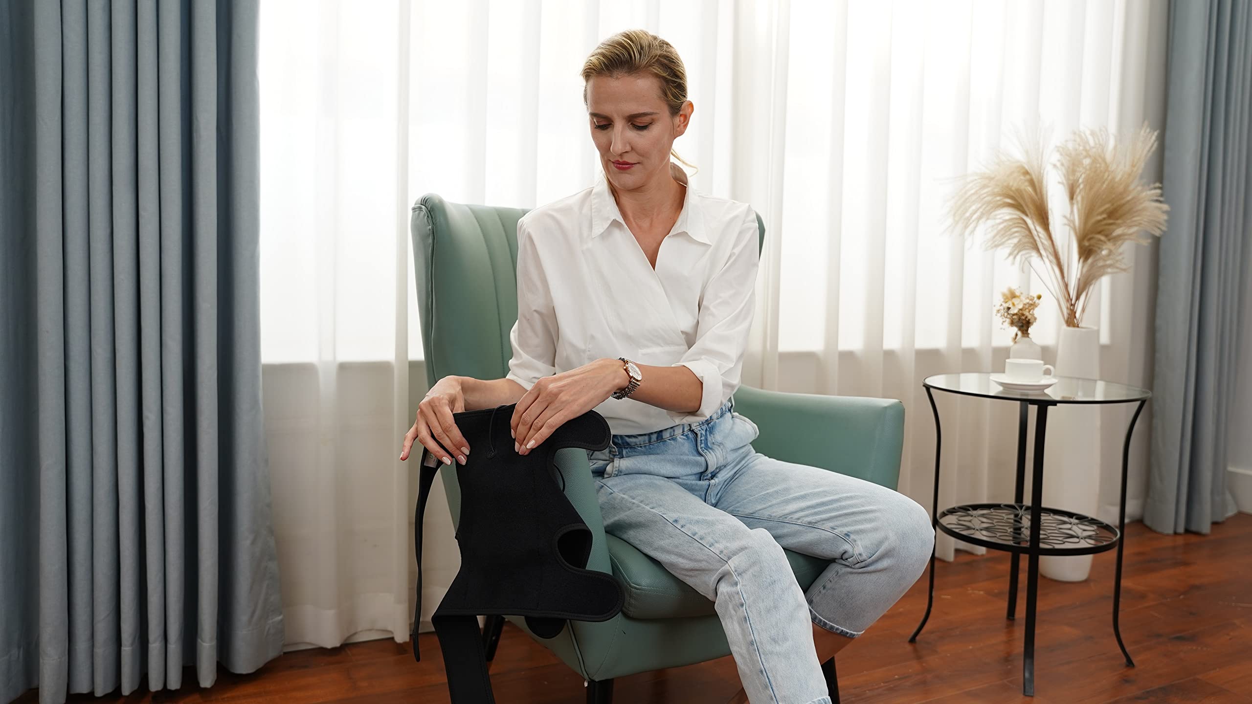 UTK knee heating pad gift-ready packaging