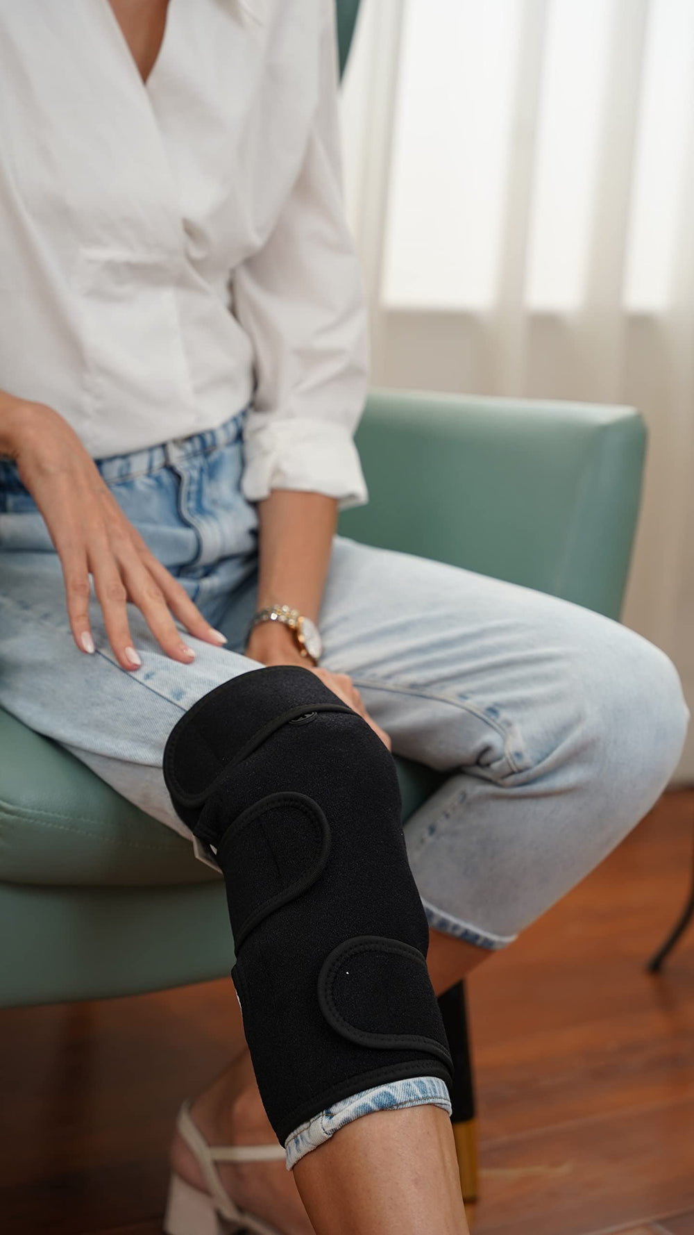 UTK knee heating pad wired design with a long cord for flexibility