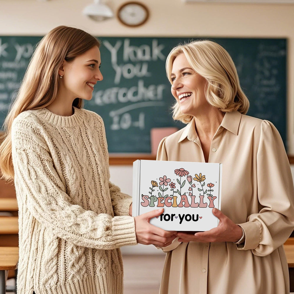 Uwingess desk-friendly gift basket boosts morale at work.