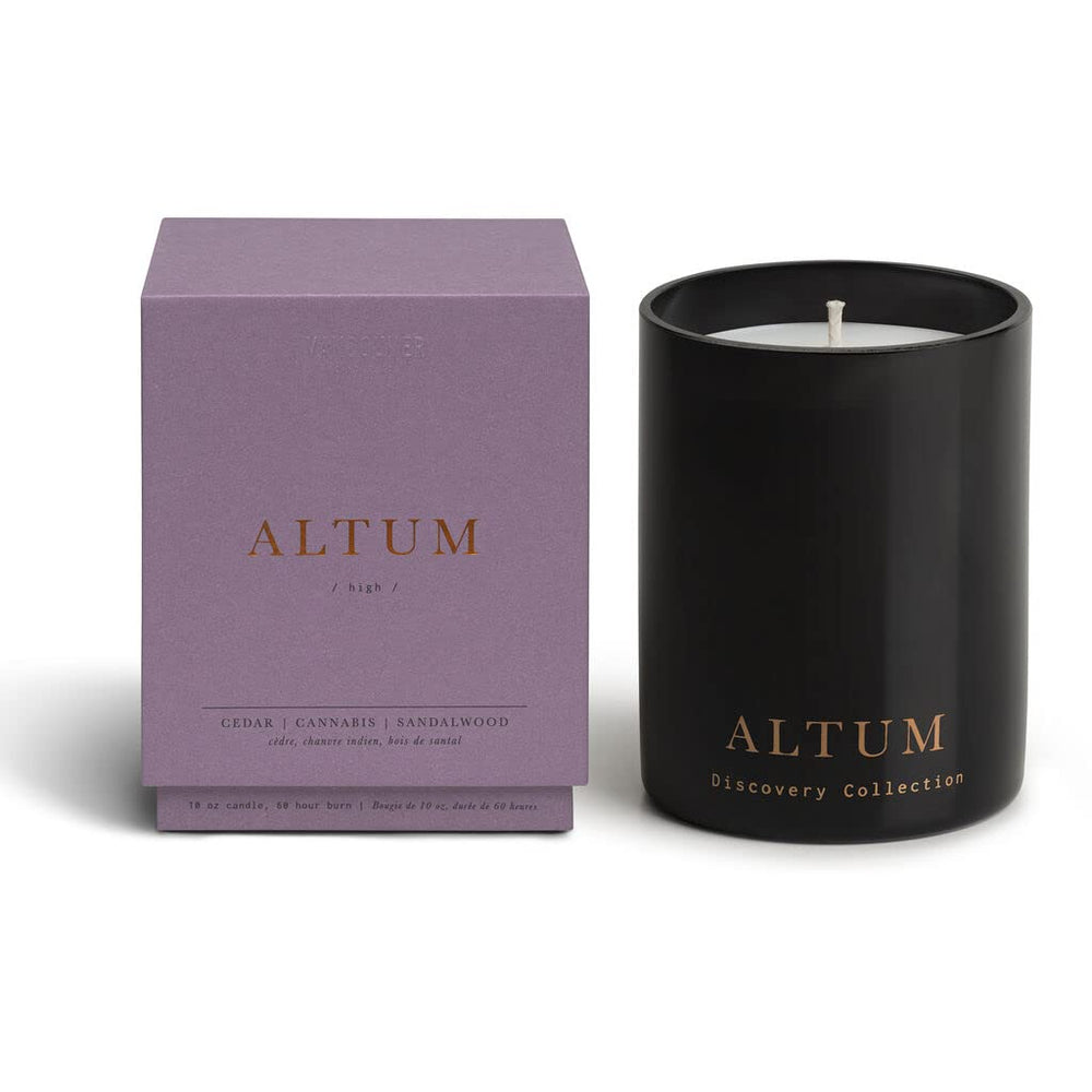 Vancouver Candle Co. Altum Discovery jar close-up showing cedar and sandalwood aroma for calming ambiance