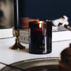Gift box presentation of Vis Discovery Candle for gifting inspiration