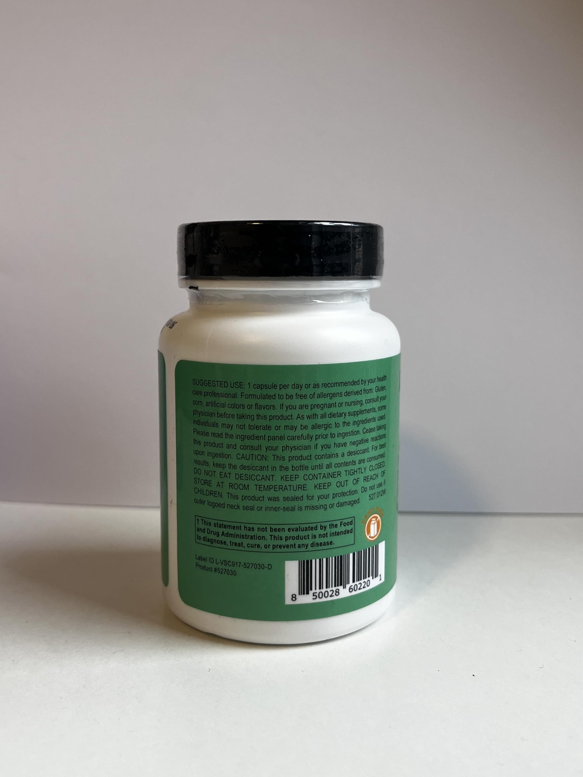 Veracity Metabolic Defense brain health scene referencing gut-brain axis benefits.