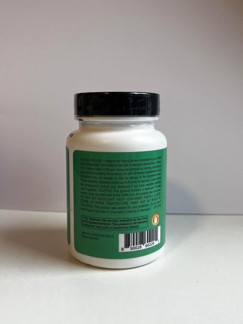 Veracity Metabolic Defense brain health scene referencing gut-brain axis benefits.