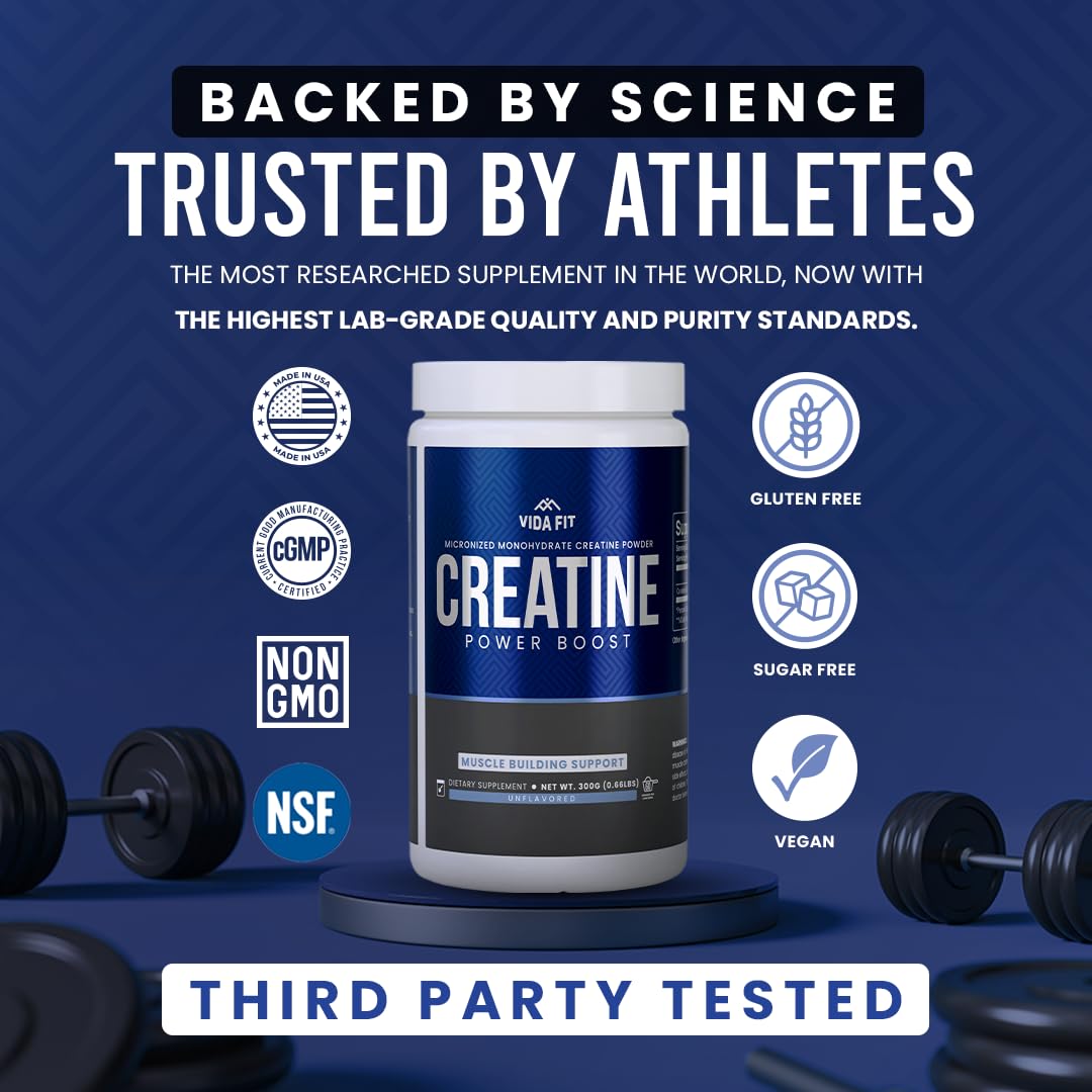 Vida Fit creatine powder dissolving in water demonstrates smooth mixing with no clumps.