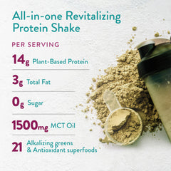 Vidapura Keto-Green Shake glass blended with ice for creamy texture.